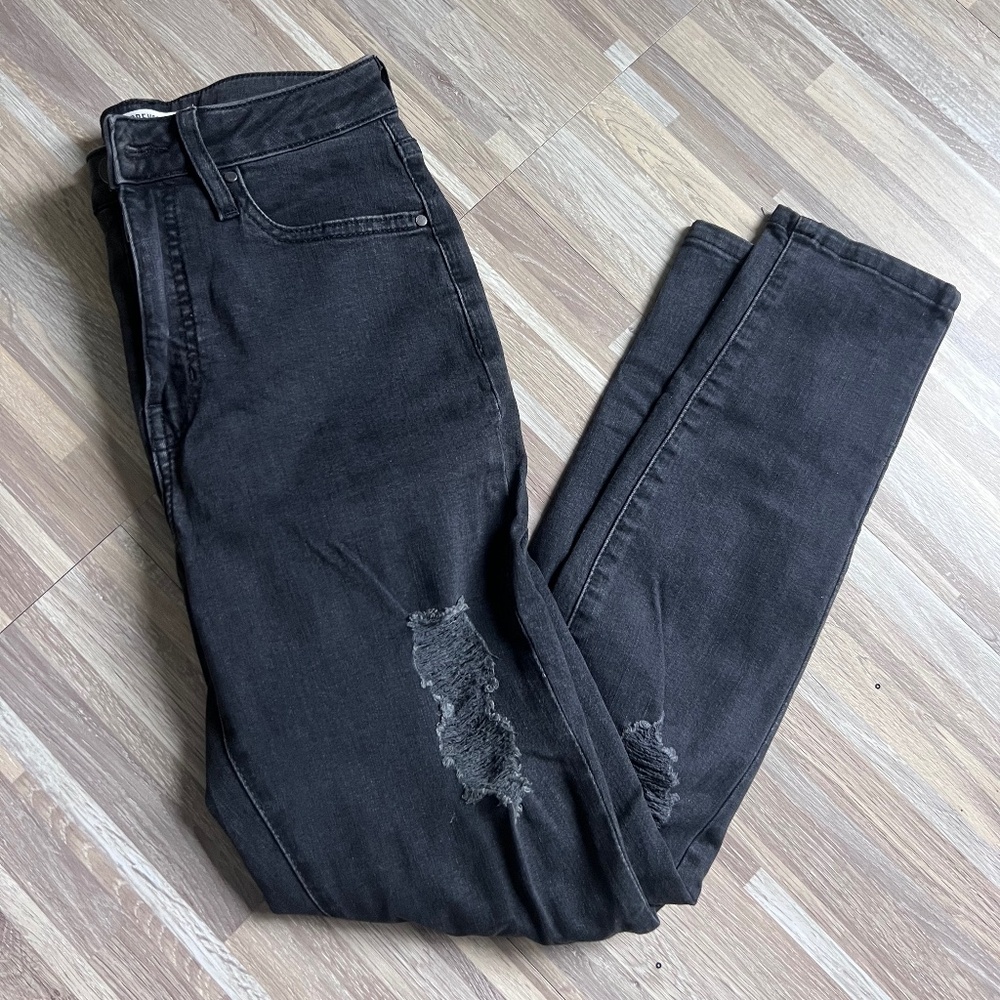 Mid Rise Forever 21 Jeans